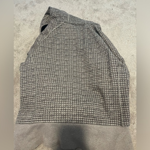 Lululemon jacket - Picture 6 of 6